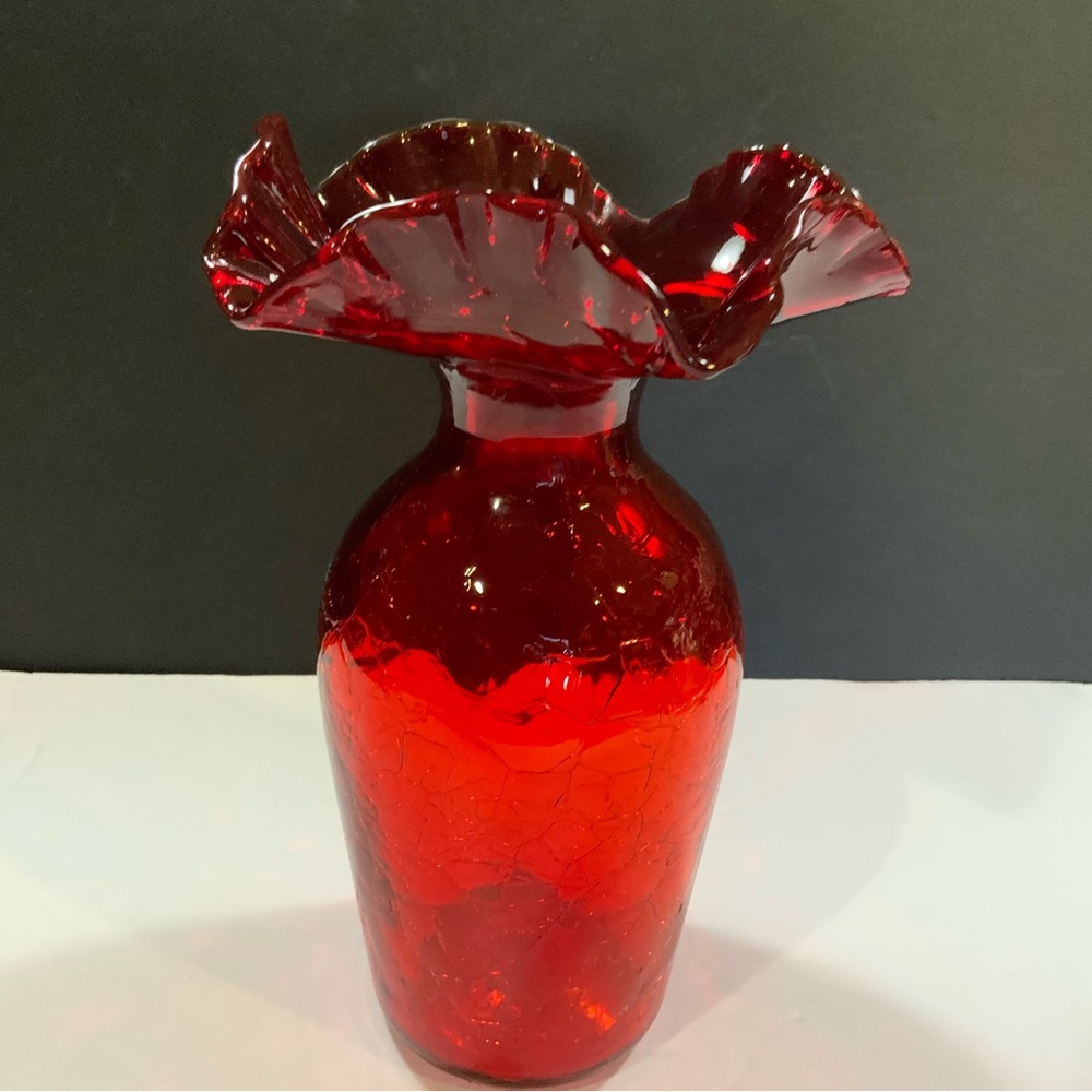 Crackle Vase Ruby